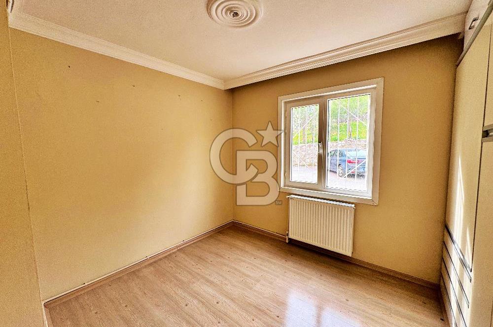 BORNOVA EVKA 3'TE SATILIK 3+1 ÇİFT CEPHE DAİRE