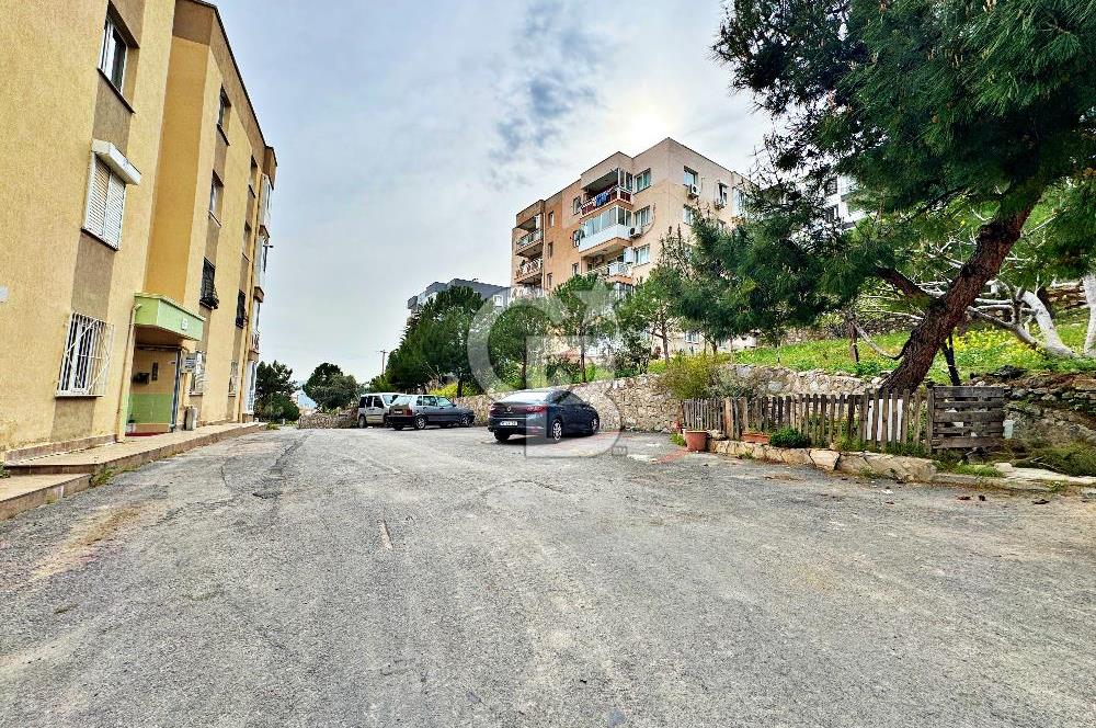 BORNOVA EVKA 3'TE SATILIK 3+1 ÇİFT CEPHE DAİRE