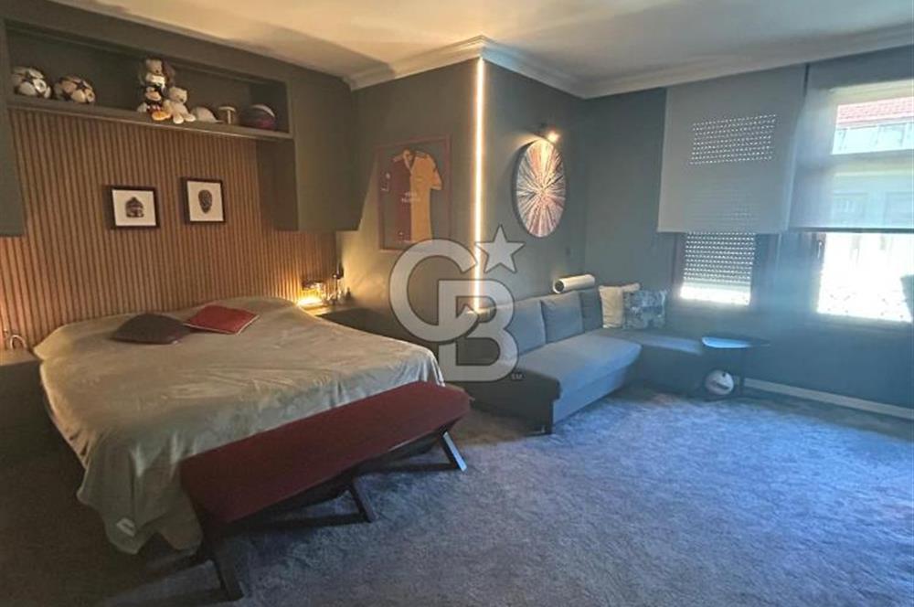 ORTAKÖY SAKLIKENT SİTESİ'NDE SATILIK ÇATI DUBLEKS DAİRE