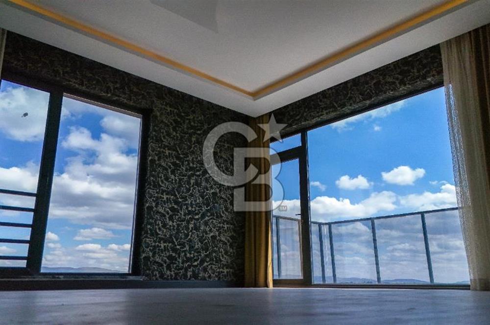 GÖLBAŞI'NDA GÖL MANZARALI EMSALSİZ 6+1 4 KATLI SATILIK VİLLA