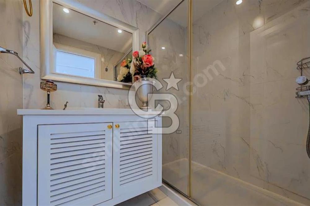 ATAŞEHİR ANDROMEDA GOLD FULL ADALAR MANZARALI DEV BALKONLU EŞYALI 3+1