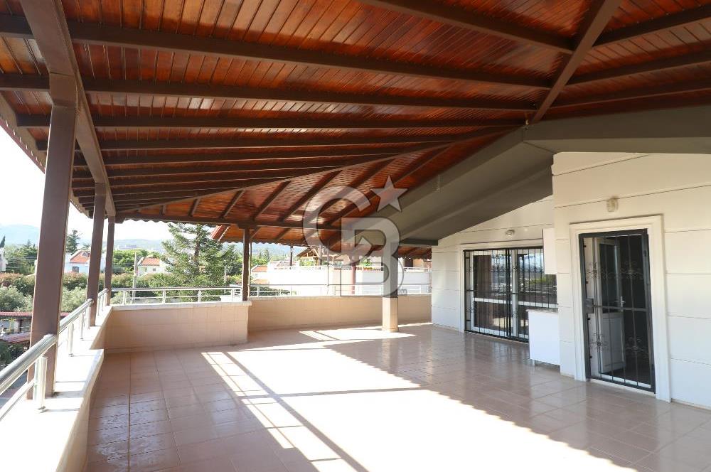 Mersin Mezitli Kuyuluk Çamlıca Mah.4 +1 TRIPLEX Villa,