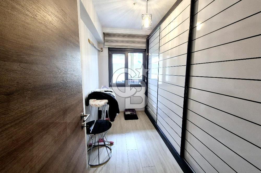Çiğli Marka 270 Sitesi 2+1 Bahçeli Satılık Daire 