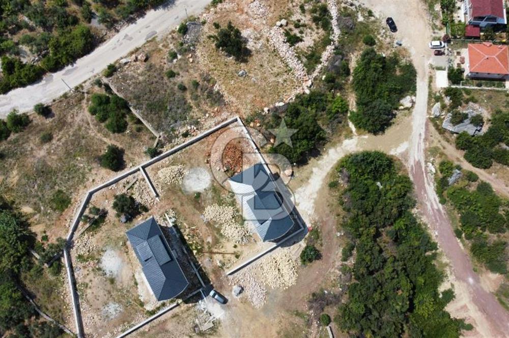 EKŞİLİ’DE HARİKA KONUMDA İMARLI SATILIK FIRSAT ARSA