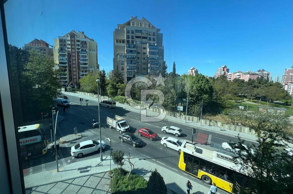 Bahçeşehir Parkway AVM Ana Cadde 38M² Net Kiralık Ofis İş Yeri