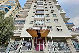 BORNOVA YEŞİLOVA'DA SATILIK KÖŞE DÜKKAN