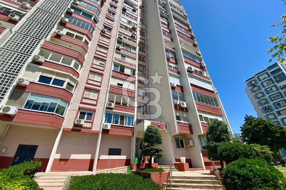Mavişehir Kuğu Blokları nda Deniz Manzaralı 1+1 Satılık Daire
