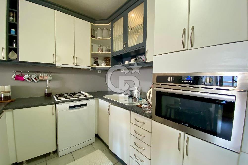 Mavişehir Kuğu Blokları nda Deniz Manzaralı 1+1 Satılık Daire