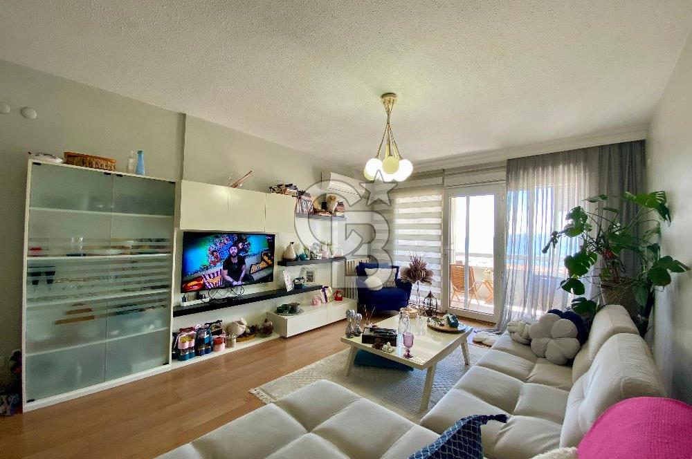 Mavişehir Kuğu Blokları nda Deniz Manzaralı 1+1 Satılık Daire