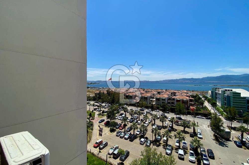 Mavişehir Kuğu Blokları nda Deniz Manzaralı 1+1 Satılık Daire