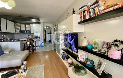 Mavişehir Kuğu Blokları nda Deniz Manzaralı 1+1 Satılık Daire