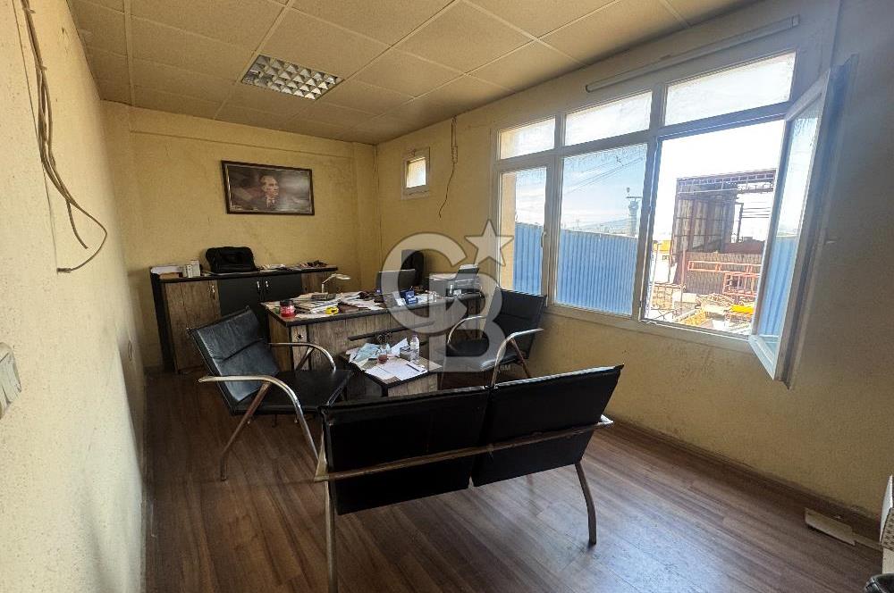 Nİ-KA Sanayi Sitesinde Satılık 252 M2  Atölye