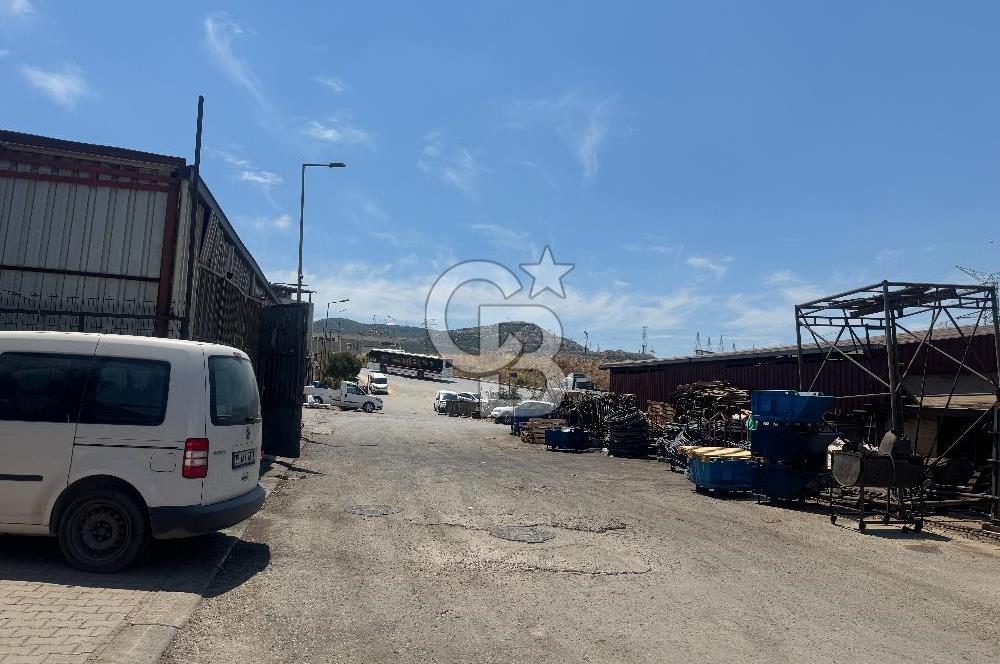 Nİ-KA Sanayi Sitesinde Satılık 252 M2  Atölye