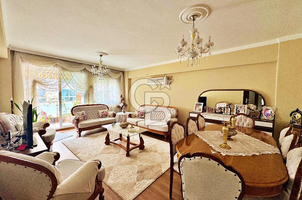 KARŞIYAKA NERGİZ'DE OTOPARKLI ASANSÖRLÜ SATILIK DAİRE