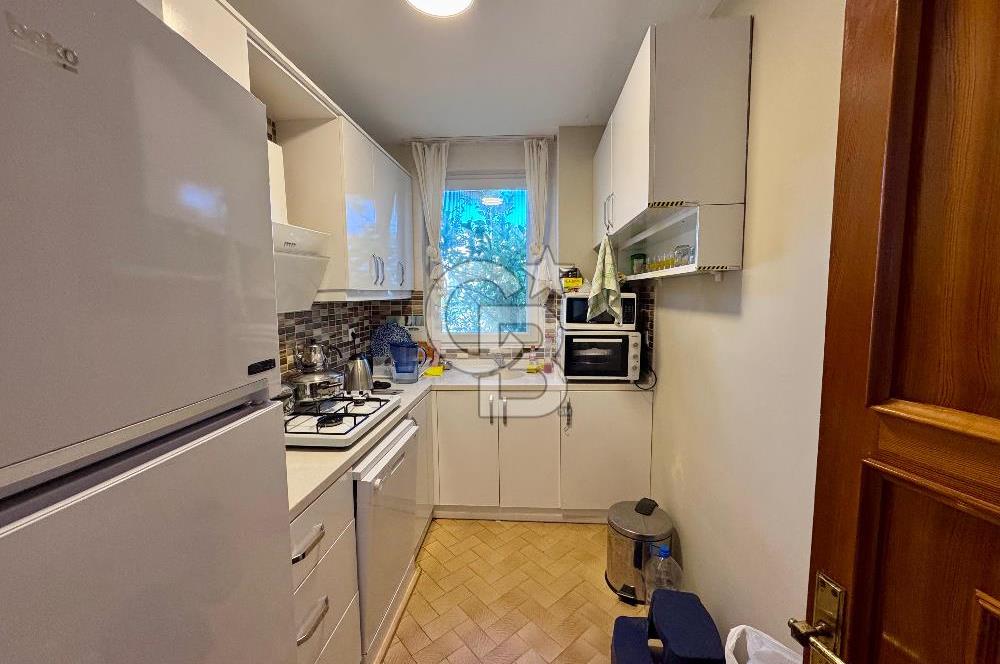 TEOK'tan Altıyunus Ege Çeşme Sitesinde Satılık Havuz Cephe 4+1