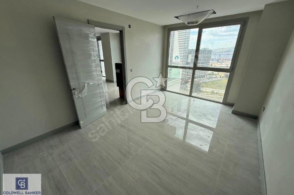 MEGAPOL İZMİR'DE SATILIK DENİZ MANZARALI 1+1 HOME/OFFICE