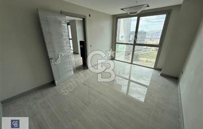 MEGAPOL İZMİR'DE SATILIK DENİZ MANZARALI 1+1 HOME/OFFICE