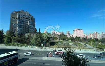 Bahçeşehir Parkway AVM Ana Cadde 38M² Net Kiralık Ofis İş Yeri