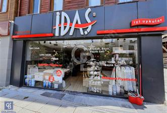 Kemerburgaz meydanın en özel dükkanı satışta!