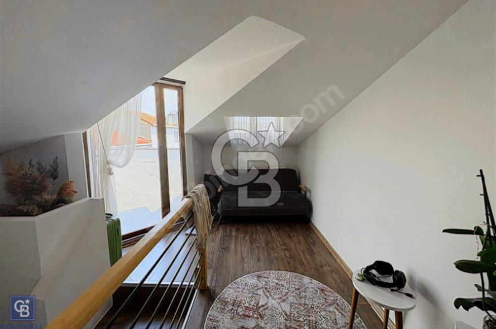 Kemerburgaz meydanda satılık 2+1 lüx daire