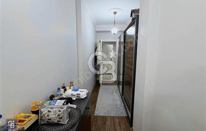 Kemerburgaz meydanda satılık 2+1 lüx daire