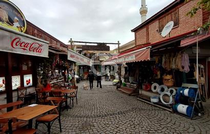URLA SANAT SOKAĞININ EN İŞLEK YERİNDE SATILIK DÜKKAN FIRSATI!! 