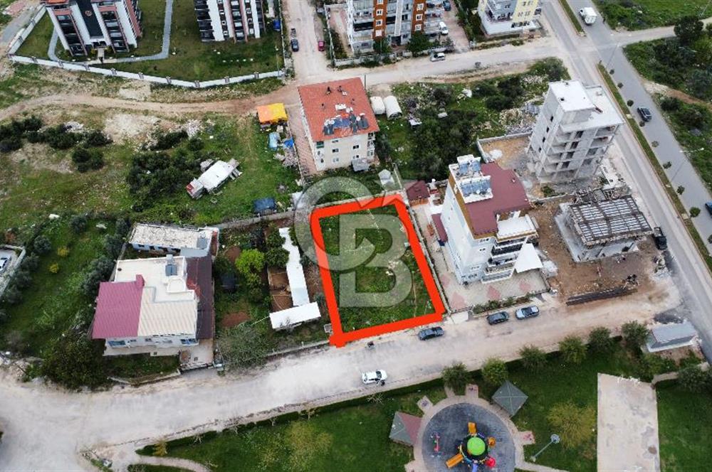DÖŞEMEALTI YENIKÖY 0.80 EMSAL SATİLİK 600 M2 ARSA 