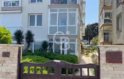 Güzelbahçe Siteler'de Yalı Dairesi ve Muhteşem Deniz Manzarası