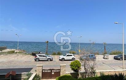 Güzelbahçe Siteler'de Yalı Dairesi ve Muhteşem Deniz Manzarası