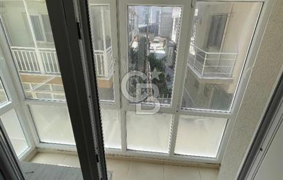 Güzelbahçe Siteler'de Yalı Dairesi ve Muhteşem Deniz Manzarası