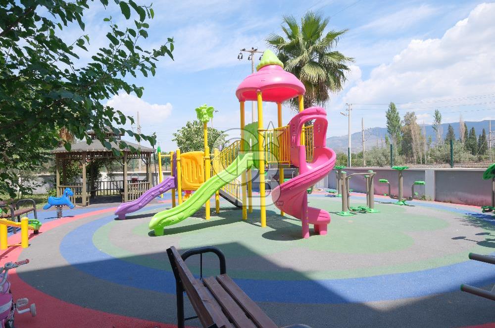 CB İYA’DAN MENEMEN ZEYTİN EVLERİ SİTESİNDE SATILIK GENİŞ 3+1 DAİRE