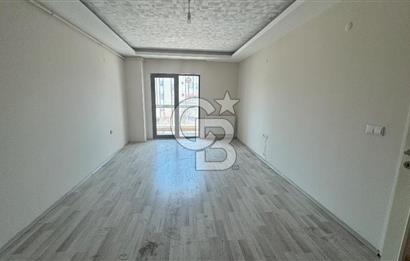 100. Yıl Bulvarı Üzerinde, Tabela değeri yüksek 1+1 Kiralık Ofis/Daire – Merkezi Konum!