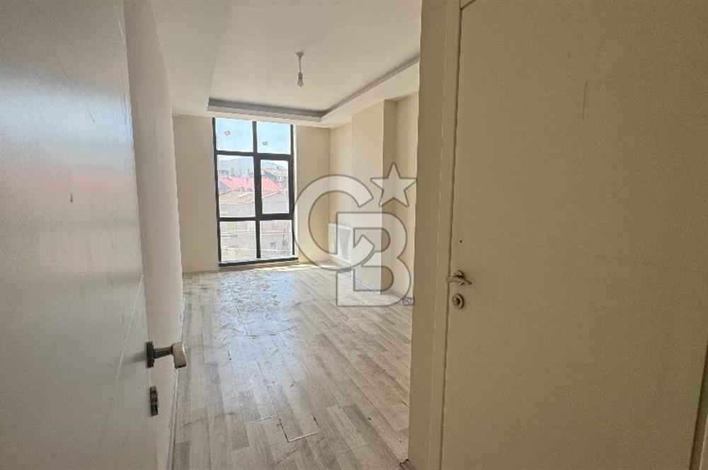 100. Yıl Bulvarı Üzerinde, Tabela değeri yüksek 1+1 Kiralık Ofis/Daire – Merkezi Konum!