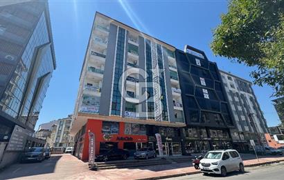 100. Yıl Bulvarı Üzerinde, Tabela değeri yüksek 1+1 Kiralık Ofis/Daire – Merkezi Konum!