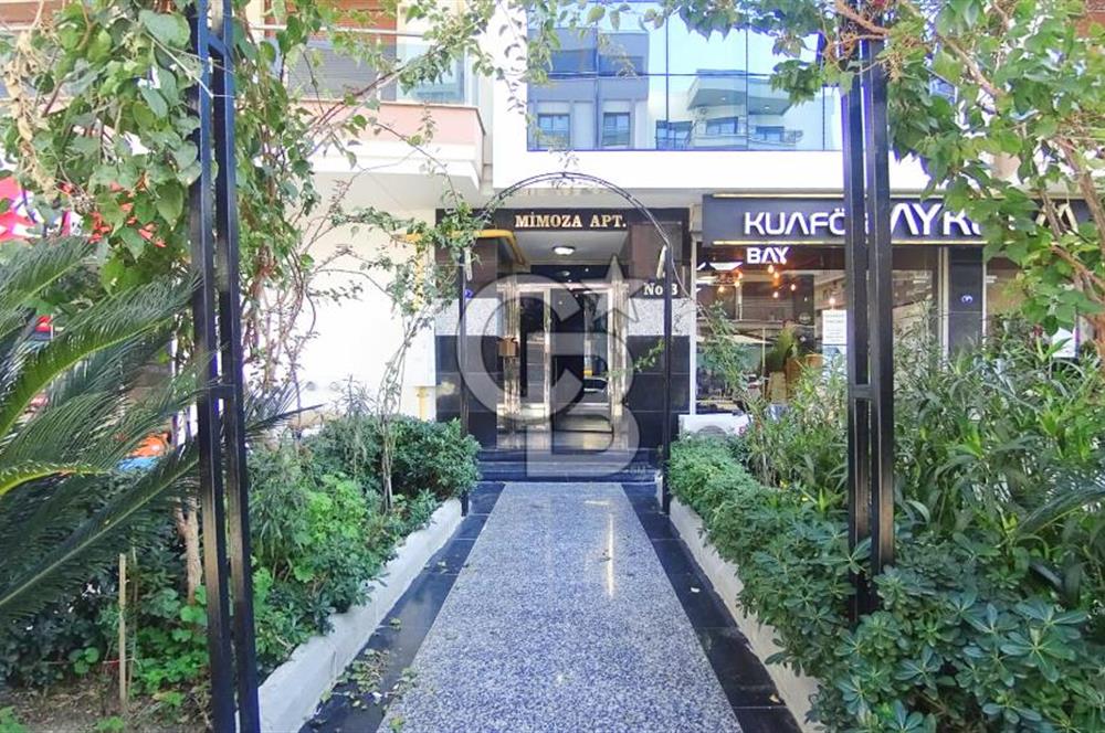 Mavişehir Yalı Mahallesinde Merkezi Konumlu Kiralık 3+1 Daire
