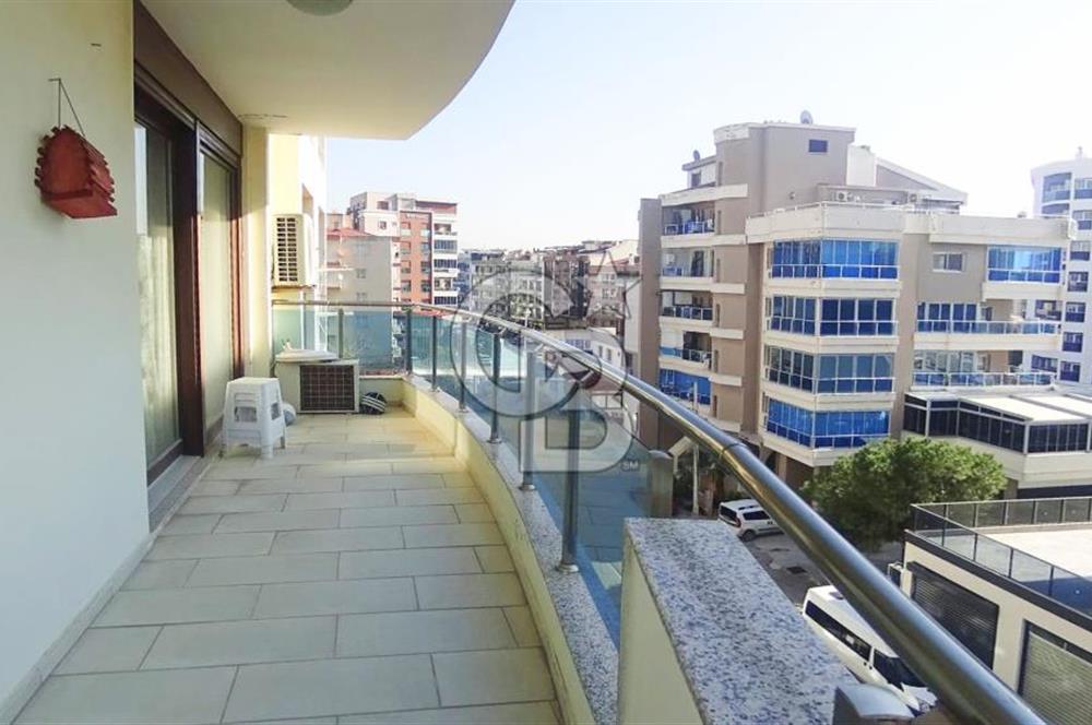 Mavişehir Yalı Mahallesinde Merkezi Konumlu Kiralık 3+1 Daire