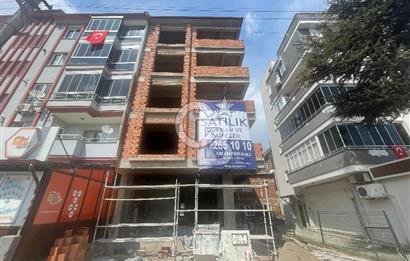 CB KiNG'DEN CENGİZ TOPEL CADDESİNDE 2+1 SATILIK SIFIR DAİRE