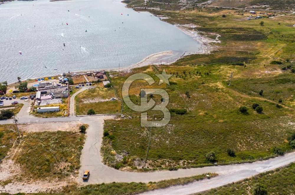 ALAÇATI'NIN EN DEĞERLİ NOKTASINDA, DENİZE SIFIR YATIRIM FIRSATI