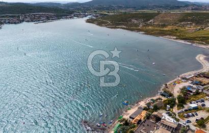 ALAÇATI'NIN EN DEĞERLİ NOKTASINDA, DENİZE SIFIR YATIRIM FIRSATI