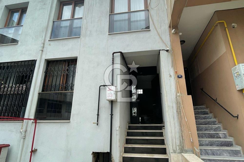 REFETBELE GENÇ BİNA SATILIK 3+1