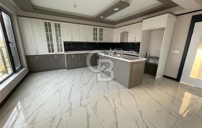 ANKARA HAKİMLER KÖYÜNDE ULTRA LÜKS 5+1 SATILIK SIFIR VİLLA