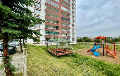 ELMADAĞ HASANOĞLAN'DA SAMSUN YOLA YAKIN SİTEDE SATILIK 3+1 DAİRE