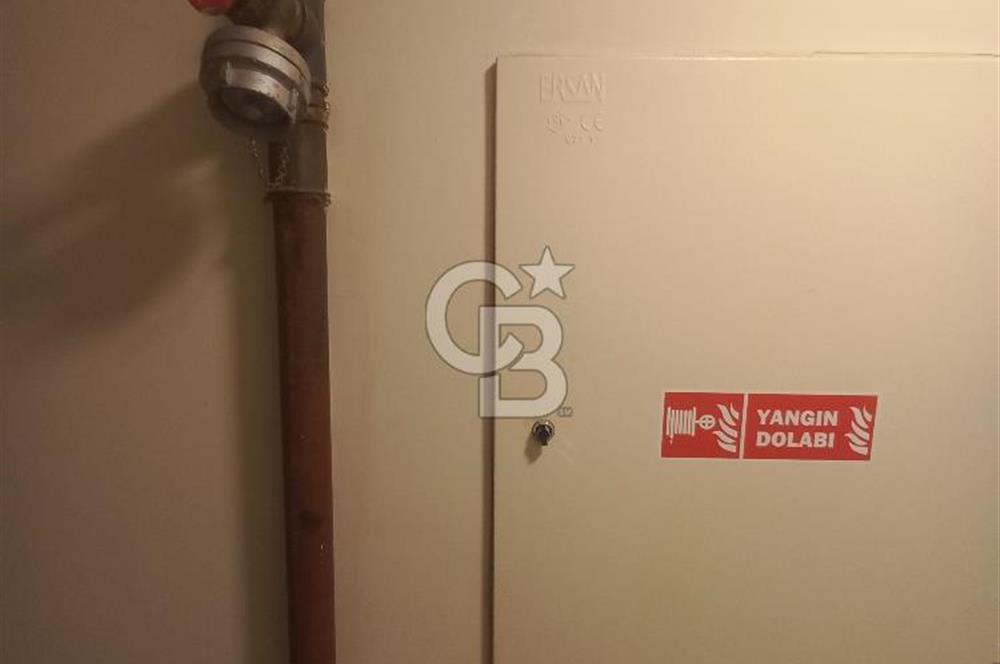  Zin D Diamond sitesinde bakımlı ferah satılık 3+1 daire 