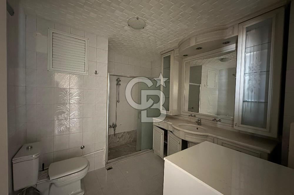 AKMERKEZ KARŞISI ANA CADDE ÜZERİ SATILIK DAİRE