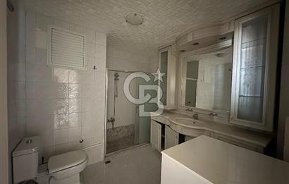 AKMERKEZ KARŞISI ANA CADDE ÜZERİ SATILIK DAİRE