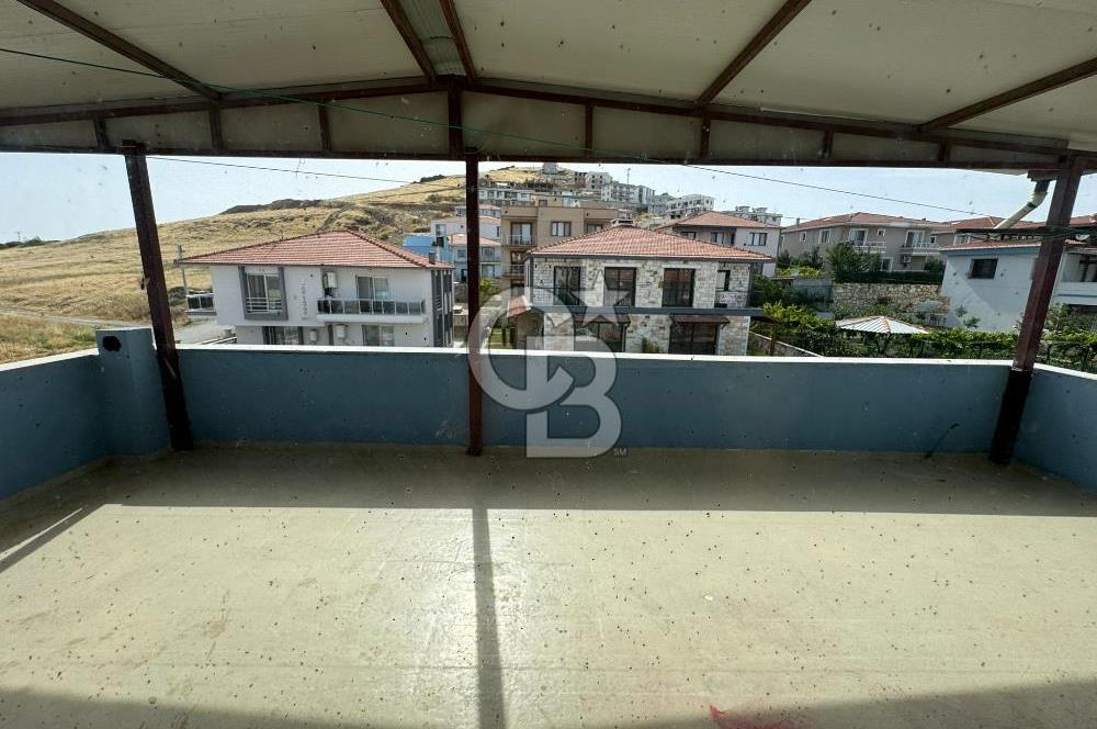Foça Kazım Dirik Mah Satılık Müstakil 2+1 Dubleks Villa