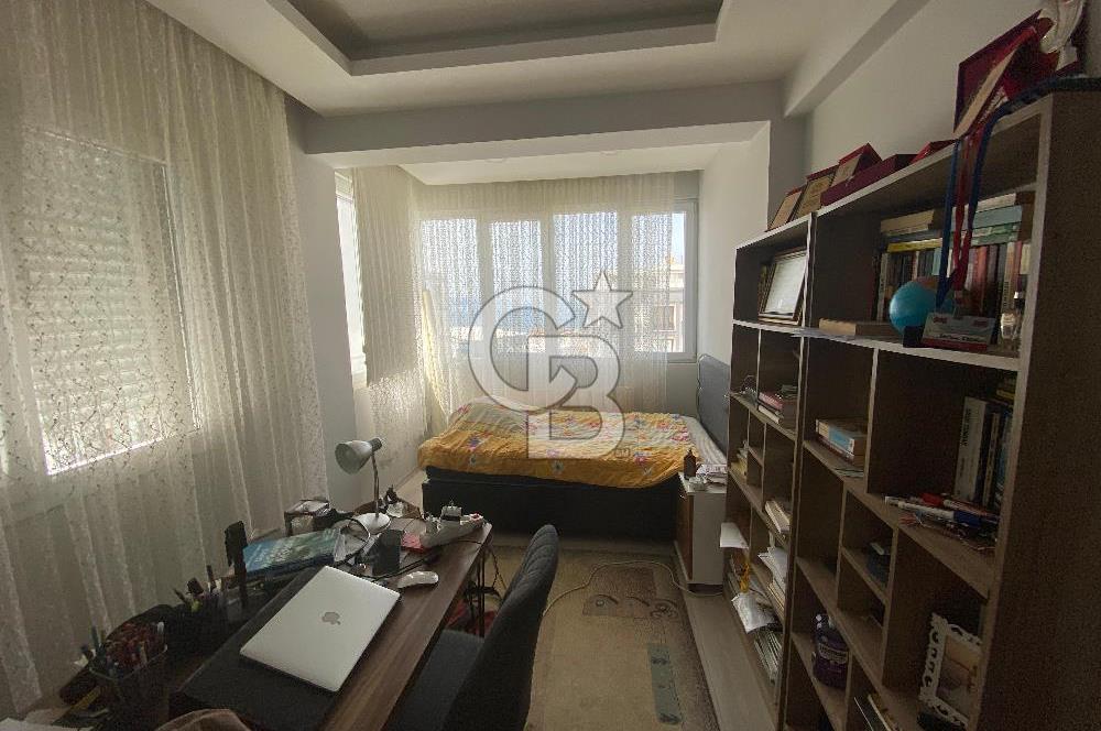 COLDWELL BANKER'DAN ALİAĞA KURTULUŞ MAH. SATILIK 3+1 DAİRE