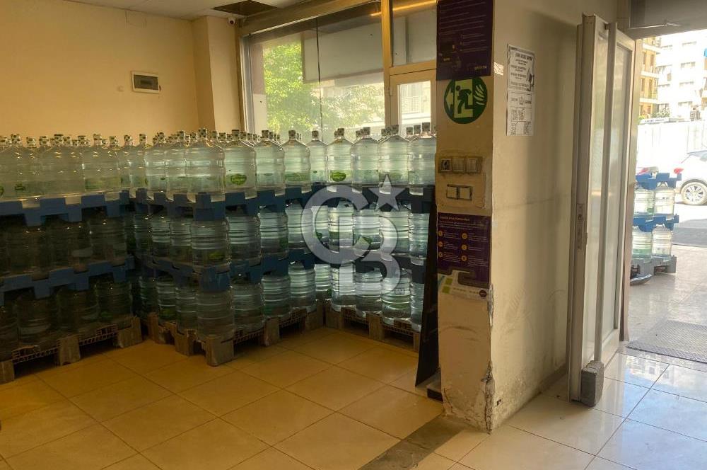 Göztepe - Yeni Binada Toplam 95m2 Satılık Dükkân
