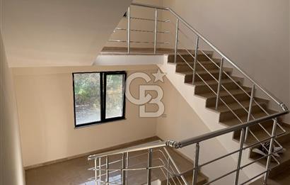 TRABZON YALINCAK CAN BAKKAL SİTESİNDE SATILIK 3+1 DAİRE