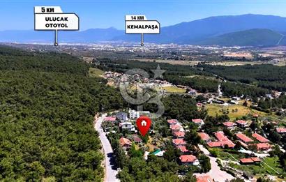 Yakaköy Profesörler Sitesinde 1930m2 İçerisinde Müstakil Ev